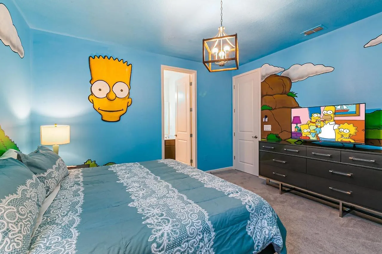 12 Bedrooms With Amazing Disney Character Drawing On Wall/ Near By Disney Holiday home *