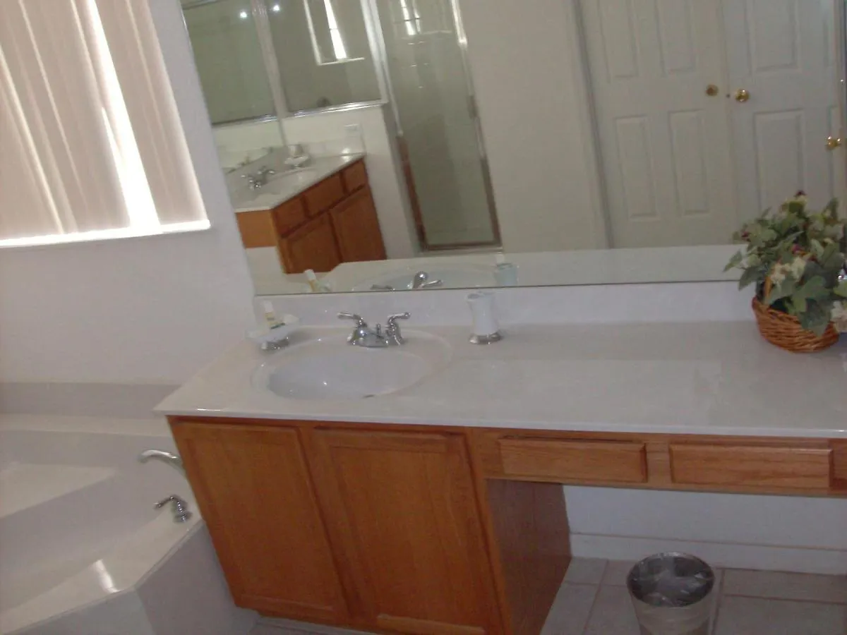 3 Bedroom Executive With Private Pool And Four Corners