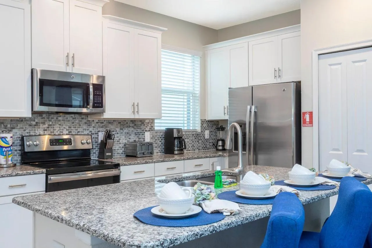 بيت للعطل Blue Moon House