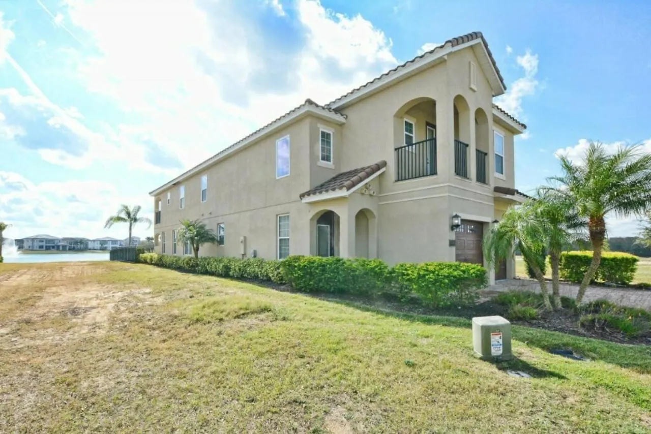 Reunion 5 Bedroom Vacation 7824 Holiday home
