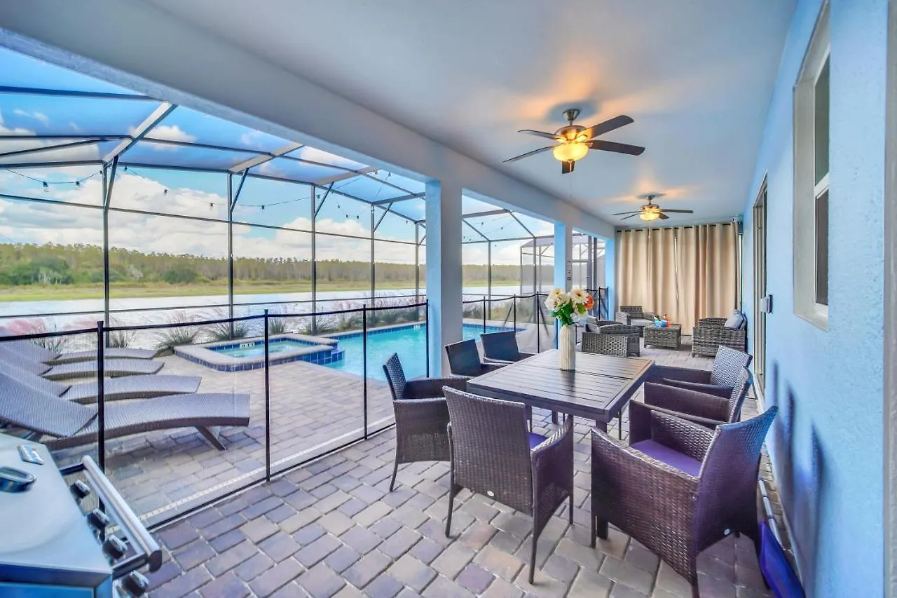 8br Lakeview Priv Heated Pool & Theater Holiday home Kissimmee
