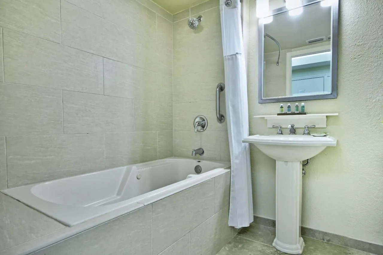 Club Wyndham Star Island منتجع 3*