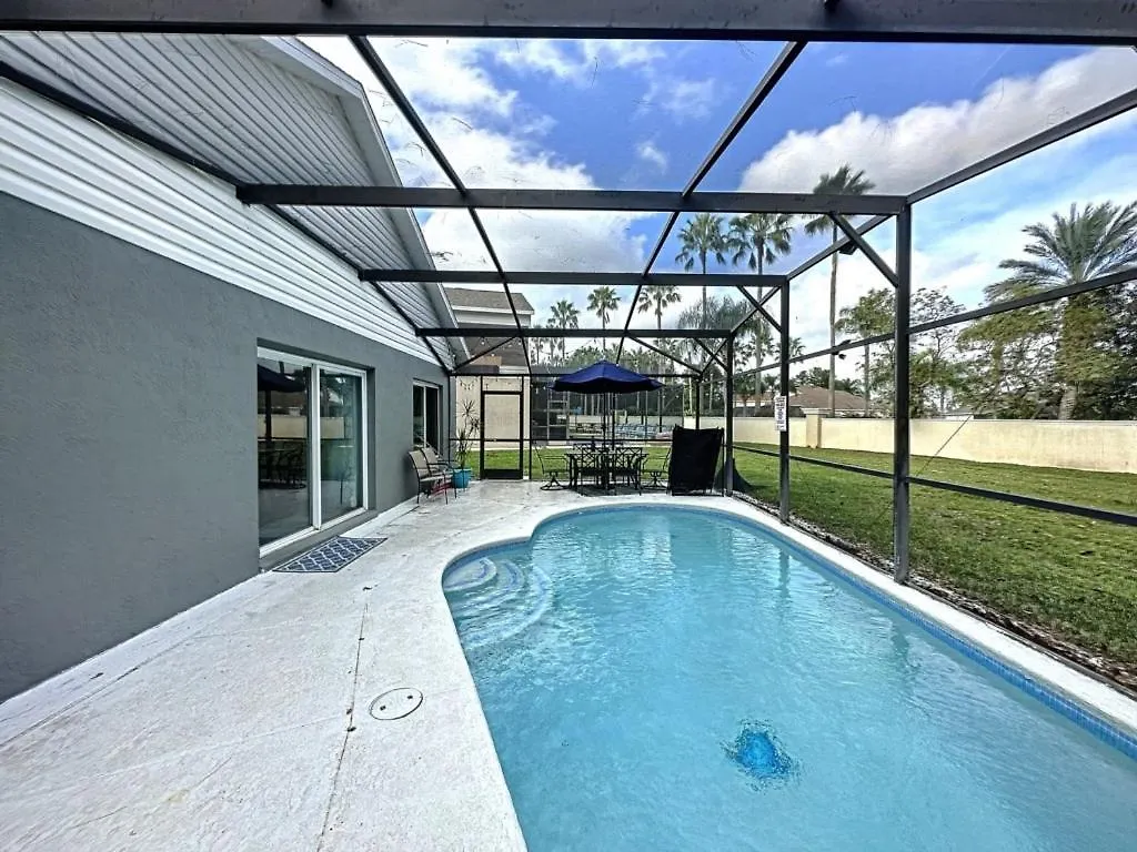 4 Bed 2 Bath Pool Luxury In A