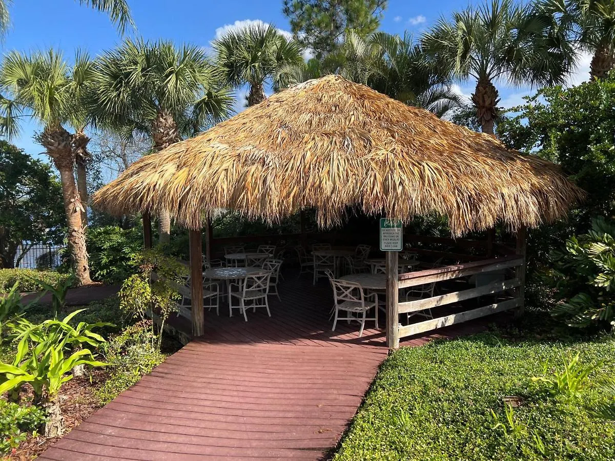 Bahama Bay Aparthotel 3*