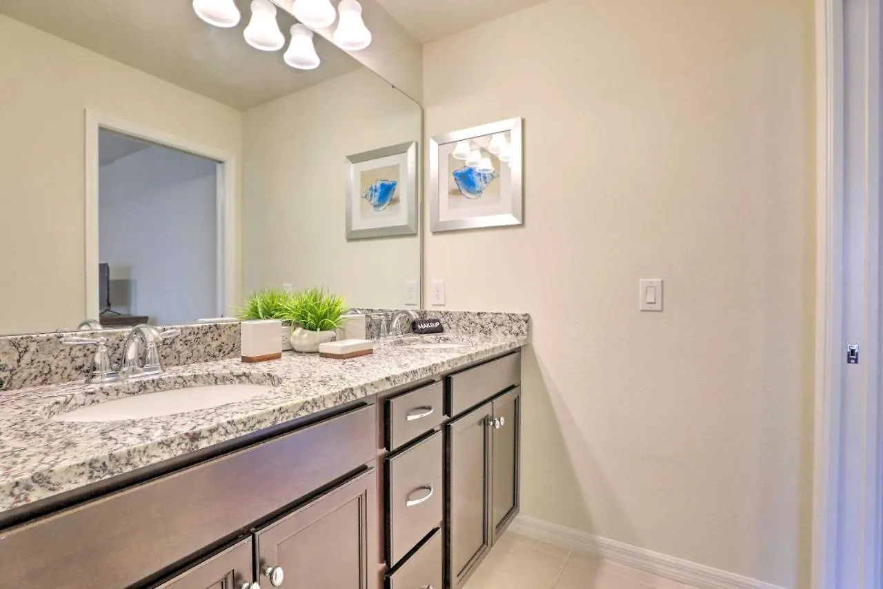 Holiday home New Upscale 8br Retreat With Private Pool, & Amenities - 7 Mi To Disney!