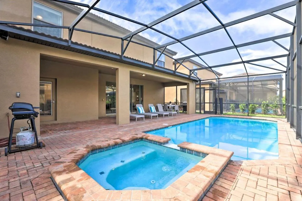 New Upscale 8br Retreat With Private Pool, & Amenities - 7 Mi To Disney! Holiday home