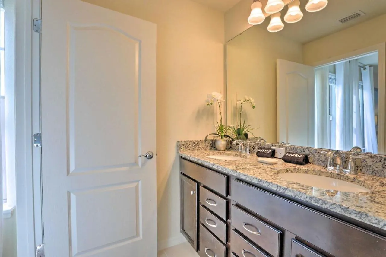 Holiday home New Upscale 8br Retreat With Private Pool, & Amenities - 7 Mi To Disney! *