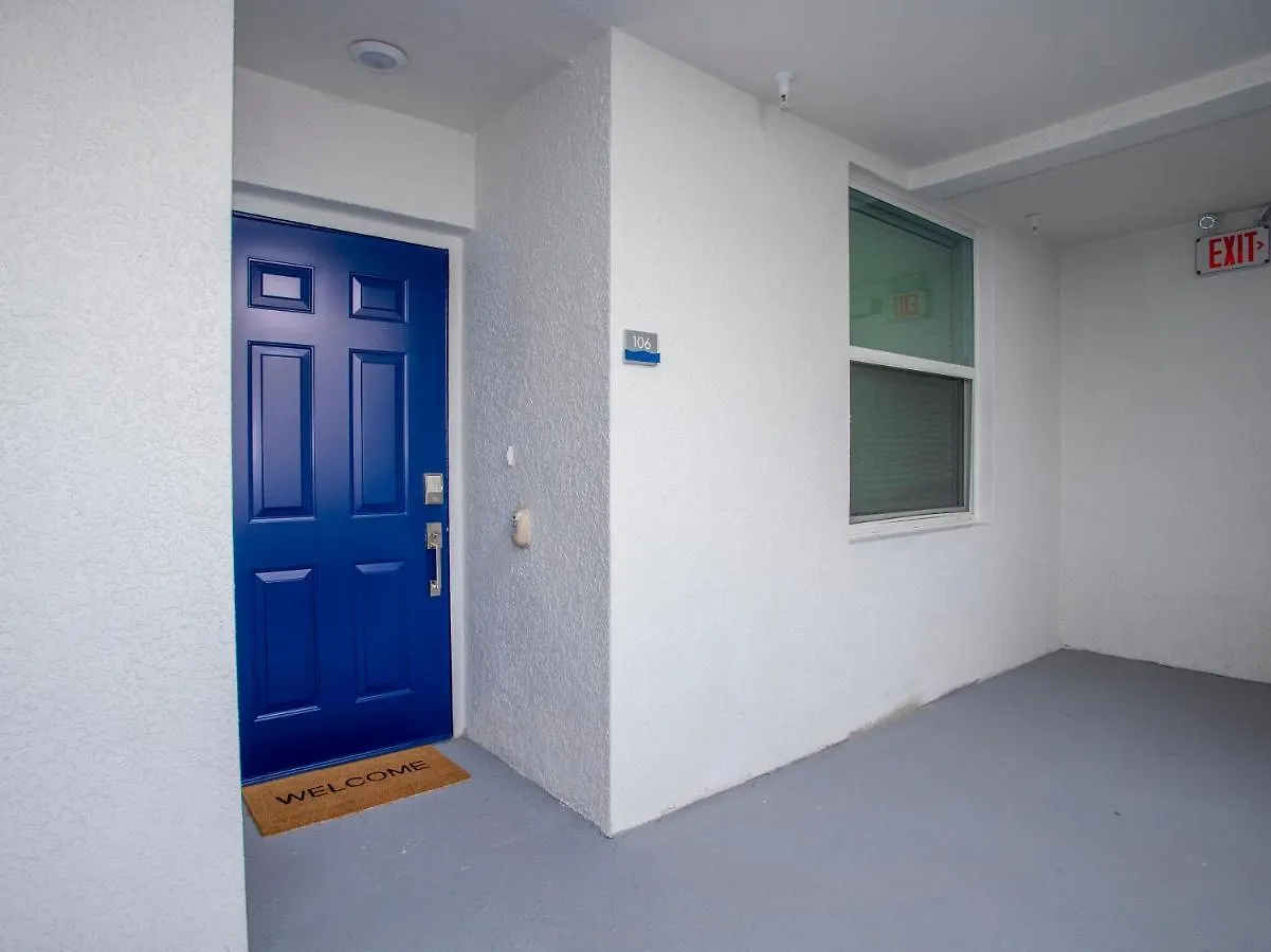 Marvelous 2 Bd Close To At Storey 106