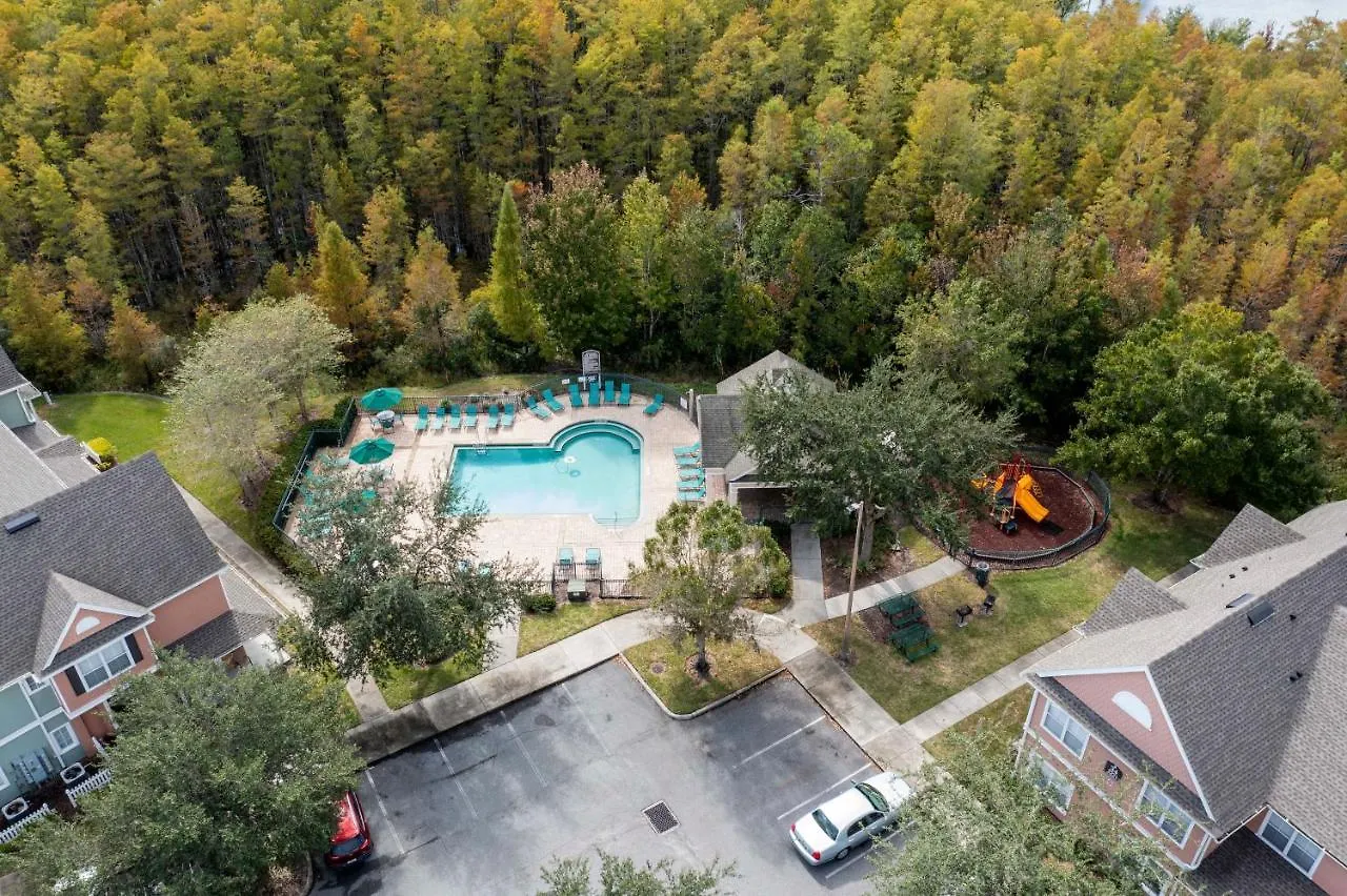 Stunning 3bd Close To @ Venetian Bay 105 *