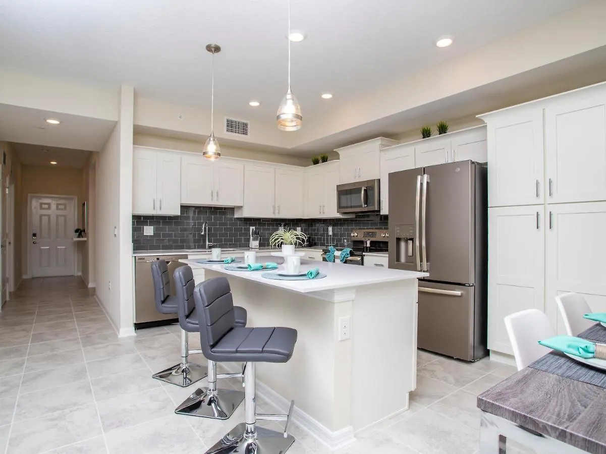 Marvelous 2 Bd Close To At Storey 106 *