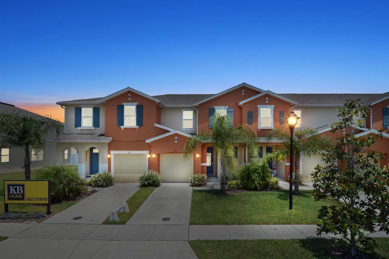 Dom wakacyjny 4bd Sleeps 9 W Jacuzzi Close To @ Compass Bay 5113c