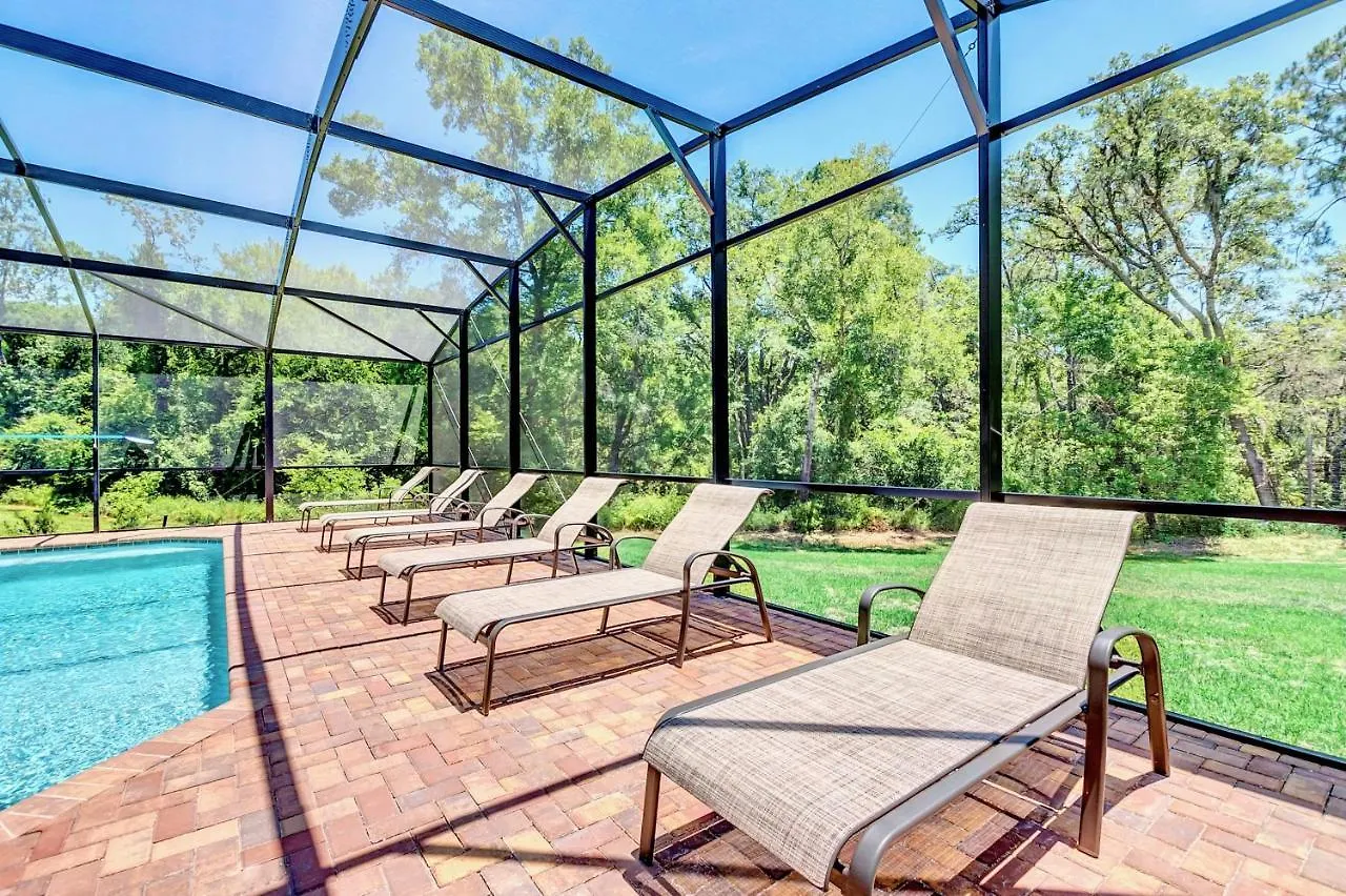 Family - 8br Luxury Mansion - Sleeps 16 - Private Pool, Hot Tub, Bbq! Kissimmee