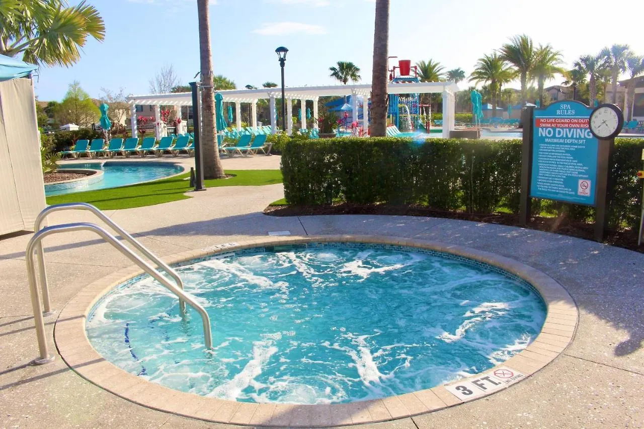New Upscale 8br Retreat With Private Pool, & Amenities - 7 Mi To Disney!