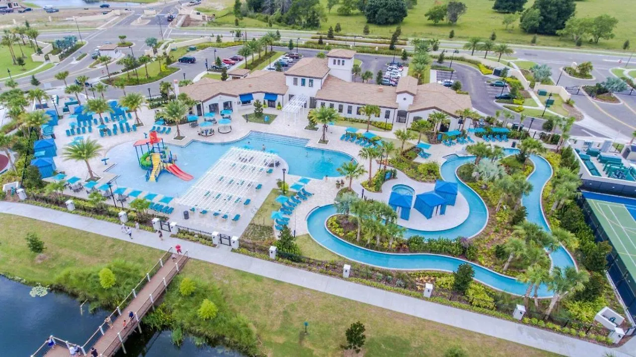 8899 - Super Star Mansion W Pool Close To Holiday home