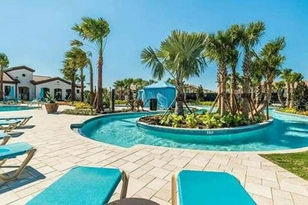 8899 - Super Star Mansion W Pool Close To Holiday home