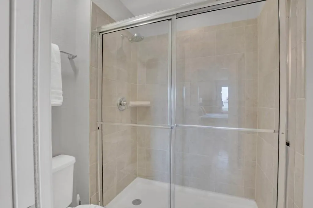 5 Bedroom 8 Minutes To Disney! Townhouse