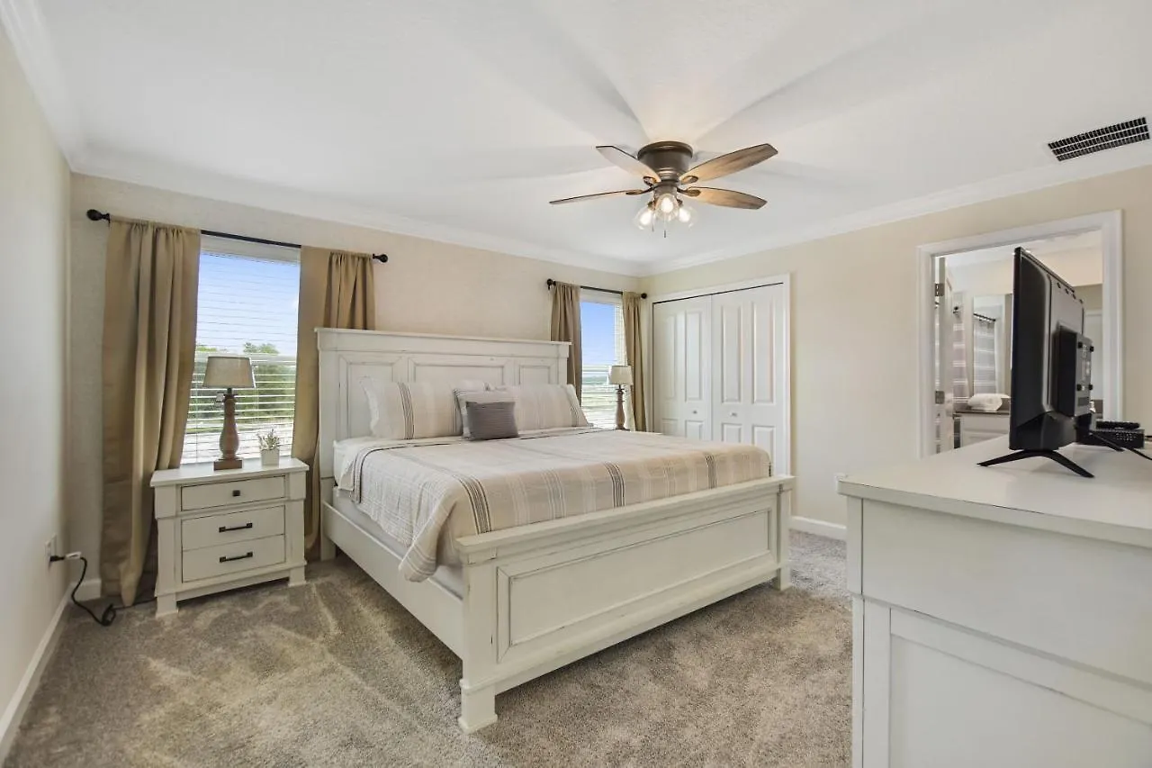 Barefoot Breeze - Storey By Shine #833 Townhouse