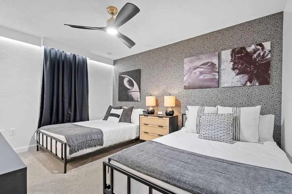Ferienhaus King Bed- Modern - Movie - 15 Min To Kissimmee