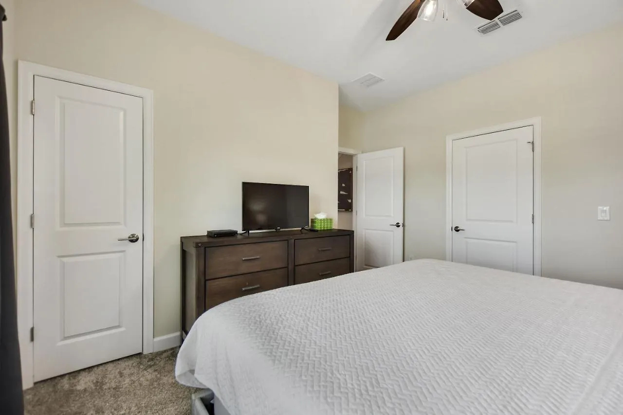 Barefoot Breeze - Storey By Shine #833 Townhouse *