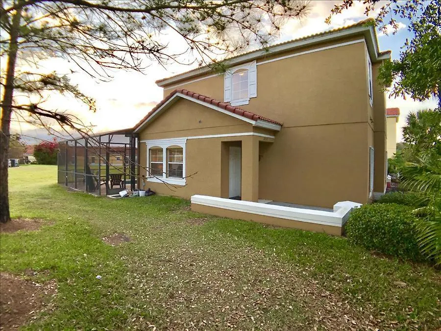 Casa vacanze Four Bedrooms With Pool 3050