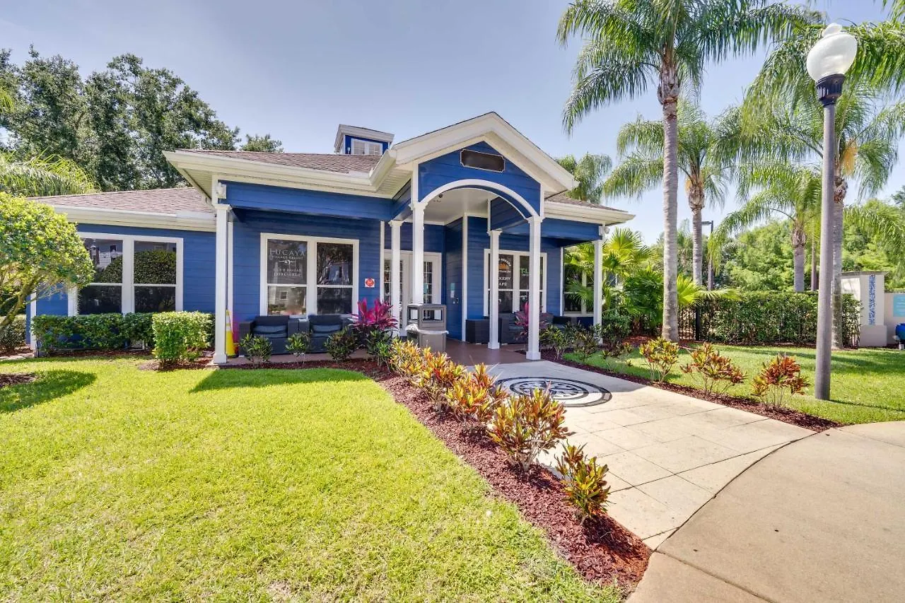 Сasa de vacaciones Lucaya Village Townhome With Pool, 6 Mi To Disney! Kissimmee