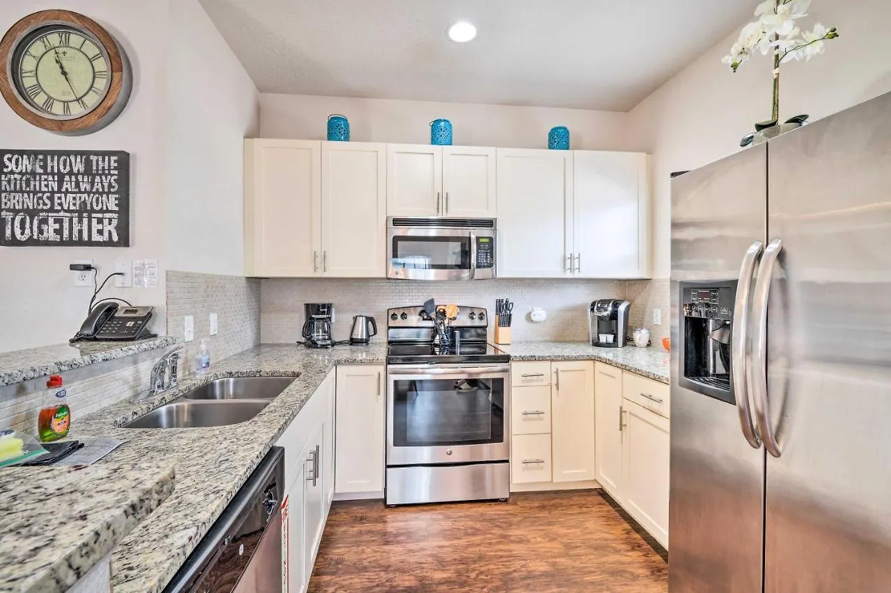 Lucaya Village Townhome With Pool, 6 Mi To Disney! * Kissimmee