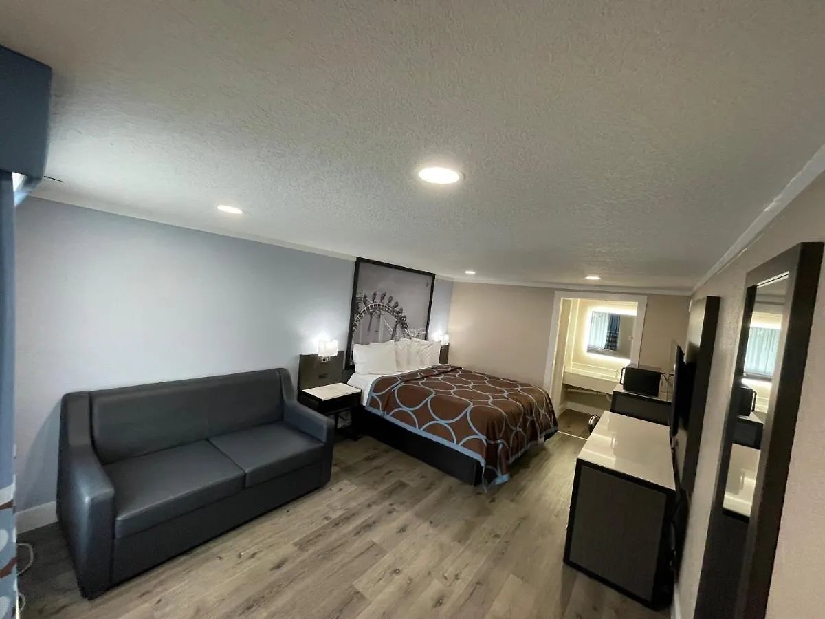 Super 8 By Wyndham Kissimmee-orlando