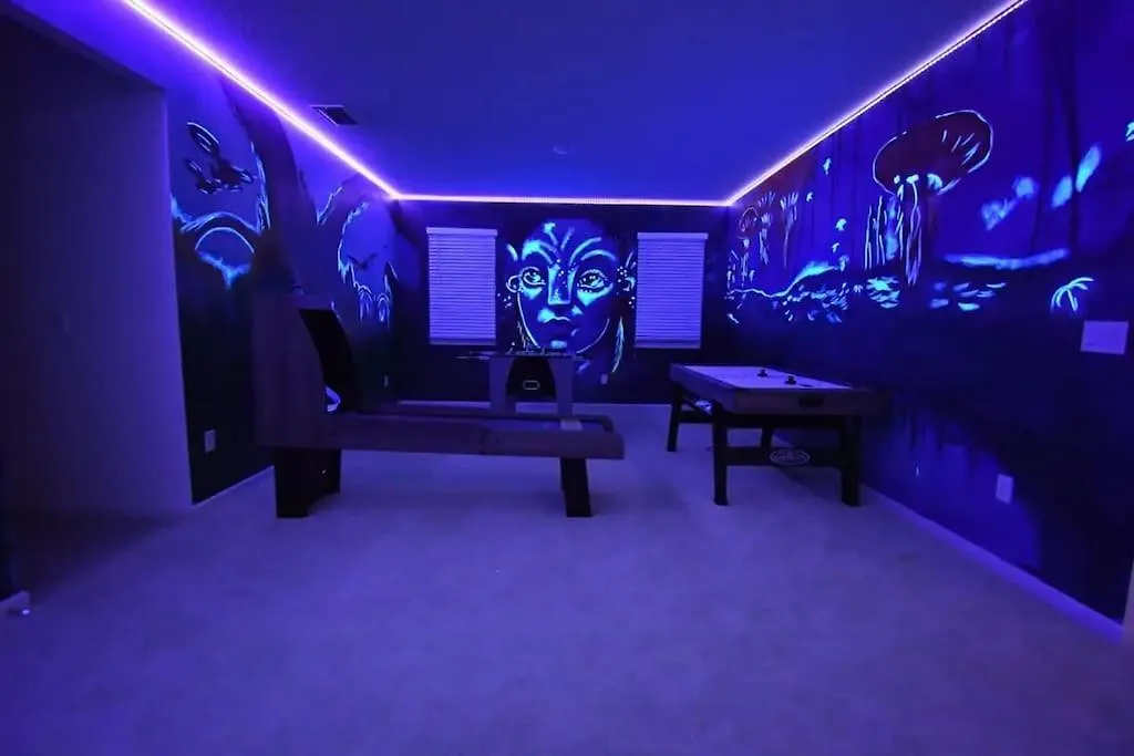 בית נופש The Fantasy Hero Mansion W Pool Near Disney קיסימי