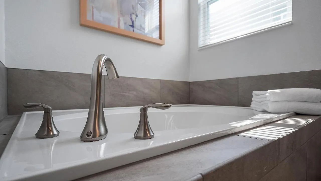 1 Bsv1021 Free Promotion Luxury 5 Bedroom Kissimmee