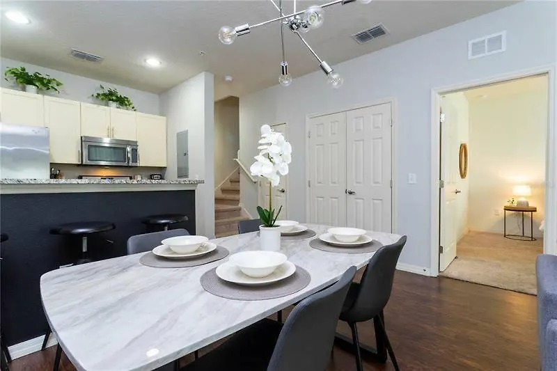 Modern Townhome 5 Miles To - 3 Bd 2 Baths 8968 Semesterbostad Kissimmee