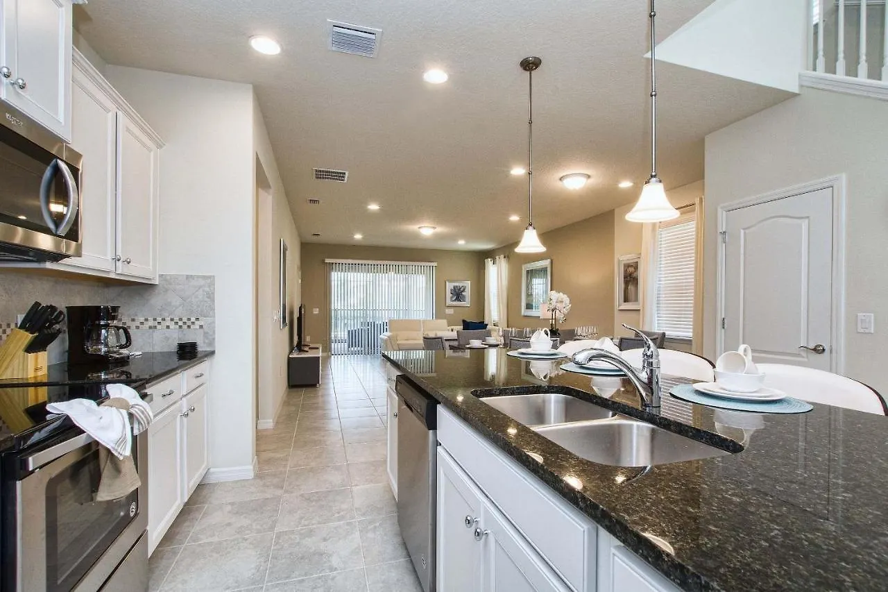 Villa 1800 Luxury Windsor Near Oversize Pool