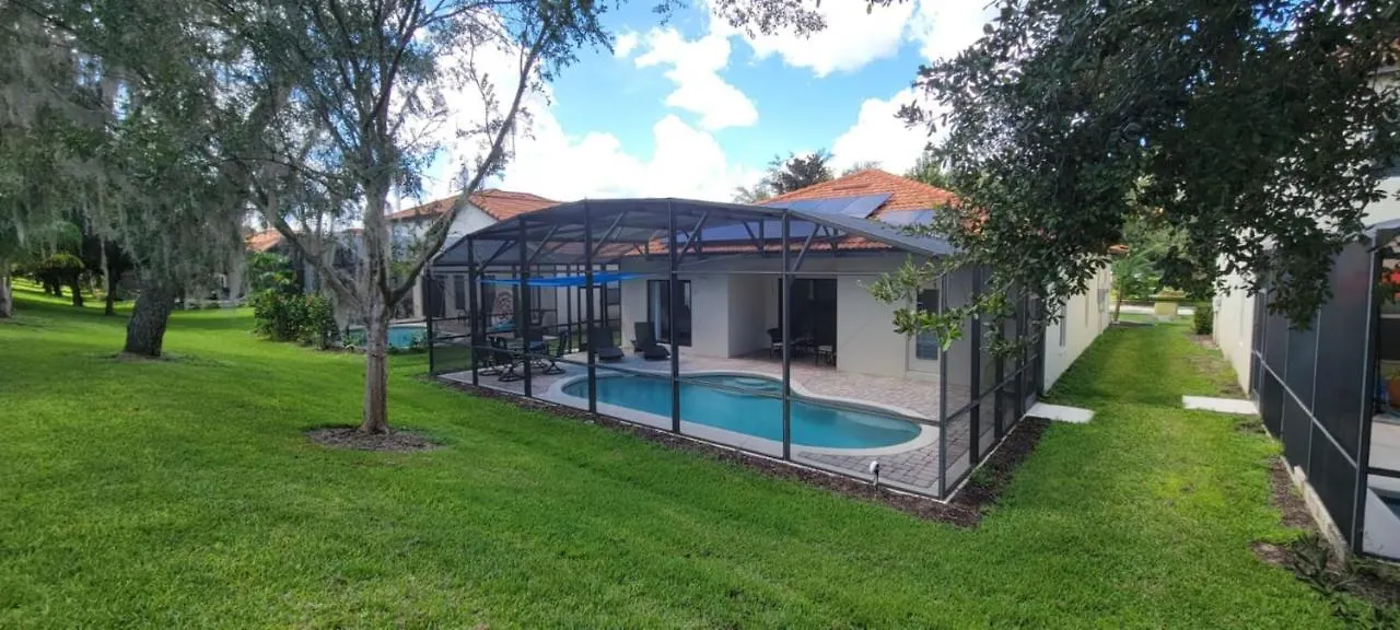 Cheerful 4bed 3bath With Pool Near ヴィラ *