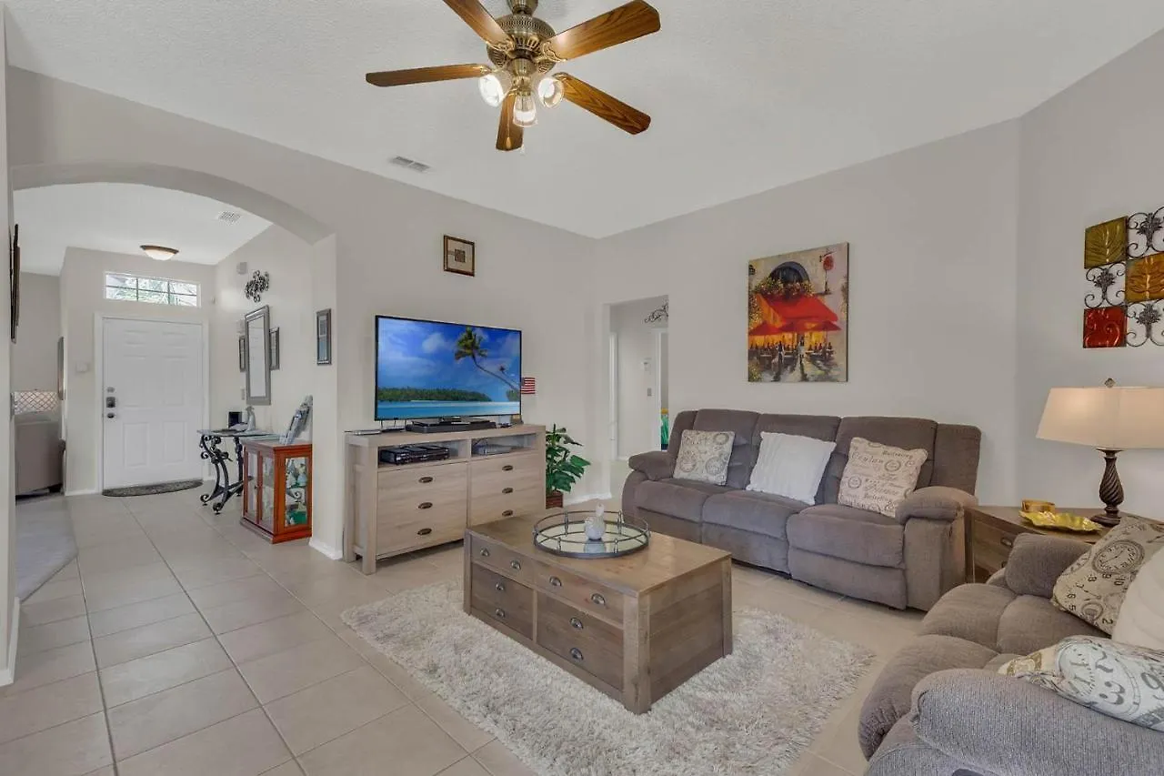 Villa 4 Bedrooms Pool And On Golf Course Fairways Estates *