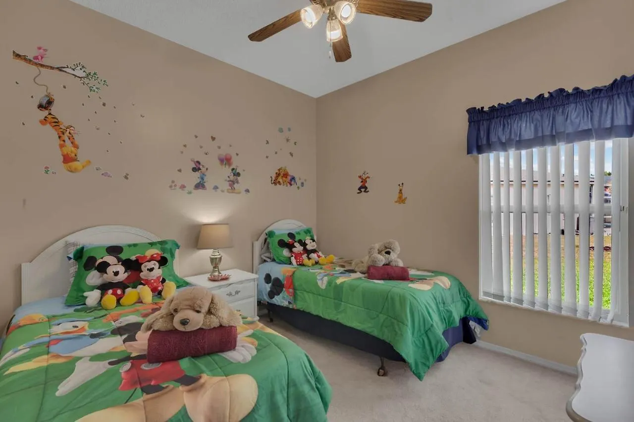 4 Bedrooms Pool And On Golf Course Fairways Estates Villa