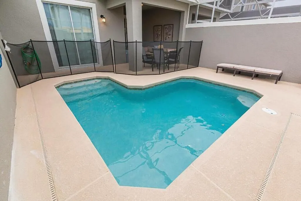 Thematic House With Private Pool In A * Kissimmee
