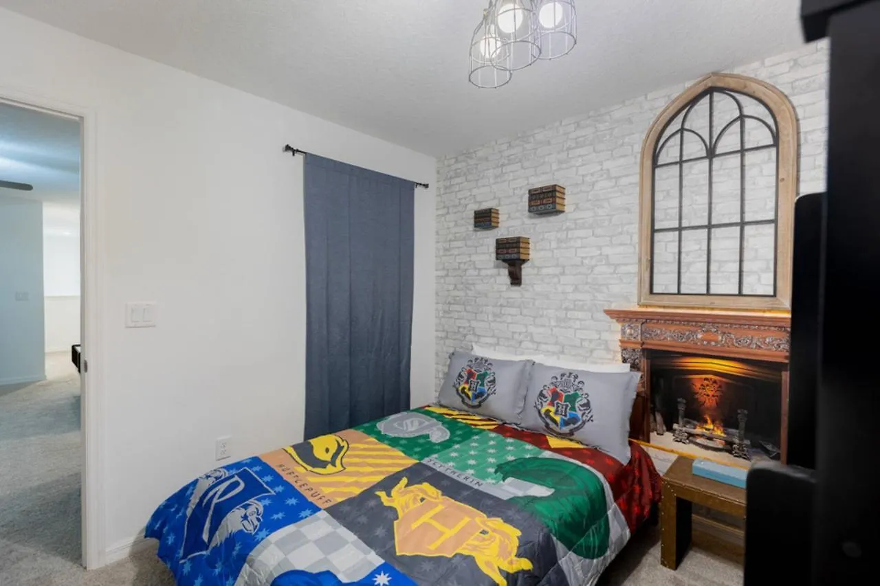 Thematic House With Private Pool In * Kissimmee
