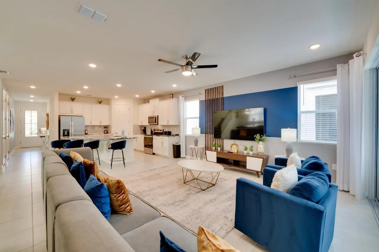 Orlando Area Getaway About 17 Mins To World! *