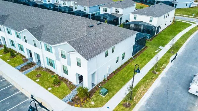 Private Pool Townhome At Windsor At Westside *