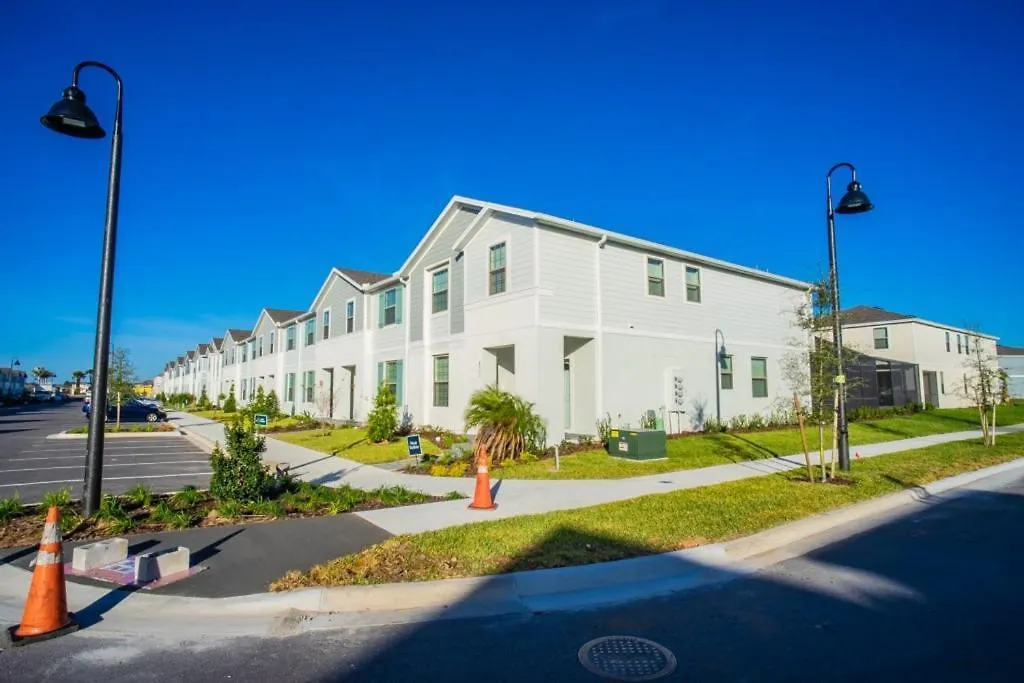 Private Pool Townhome At Windsor At Westside * Kissimmee