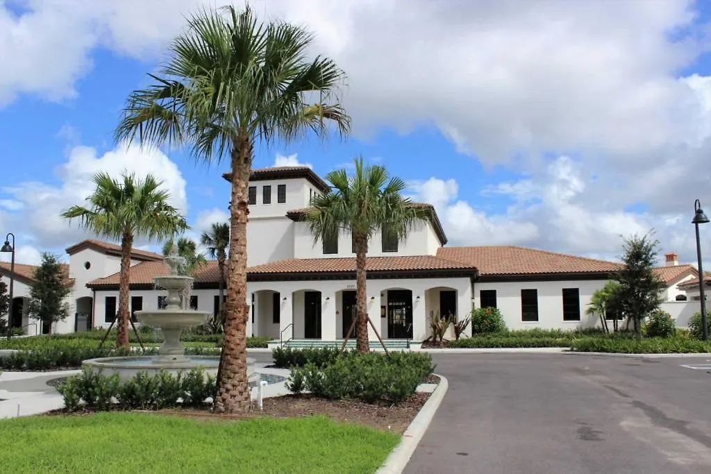 Private Pool And At Windsor At Westside *