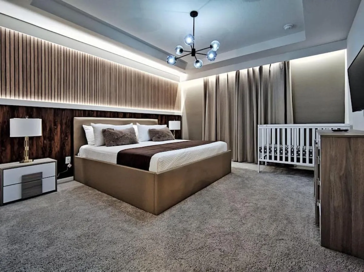 Lakeview Theme Mansion In Solara בית נופש *