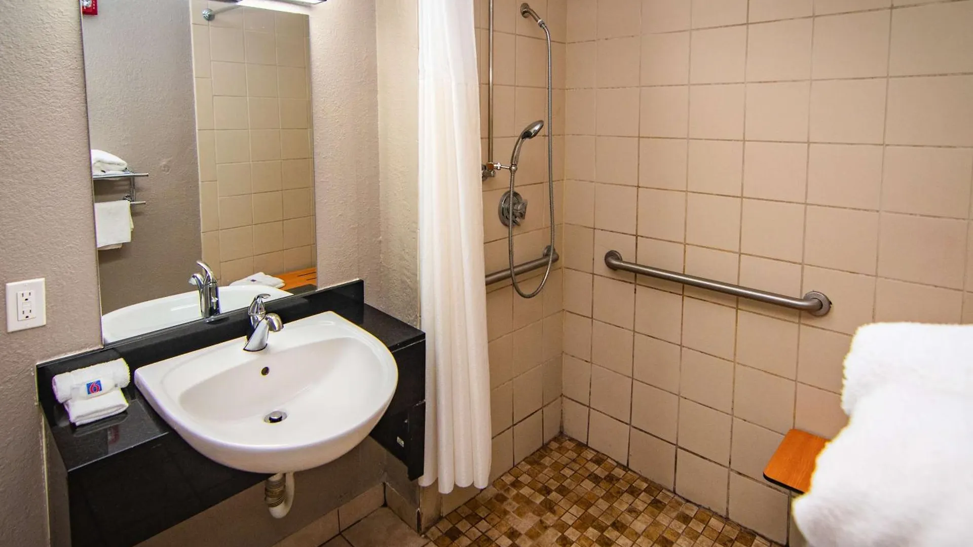 6-kissimmee, Fl - Orlando Hotel