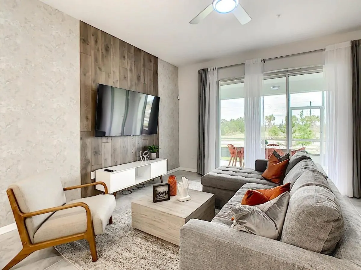 Beautiful 2br With Waterpark & Private Game 度假居 基西米