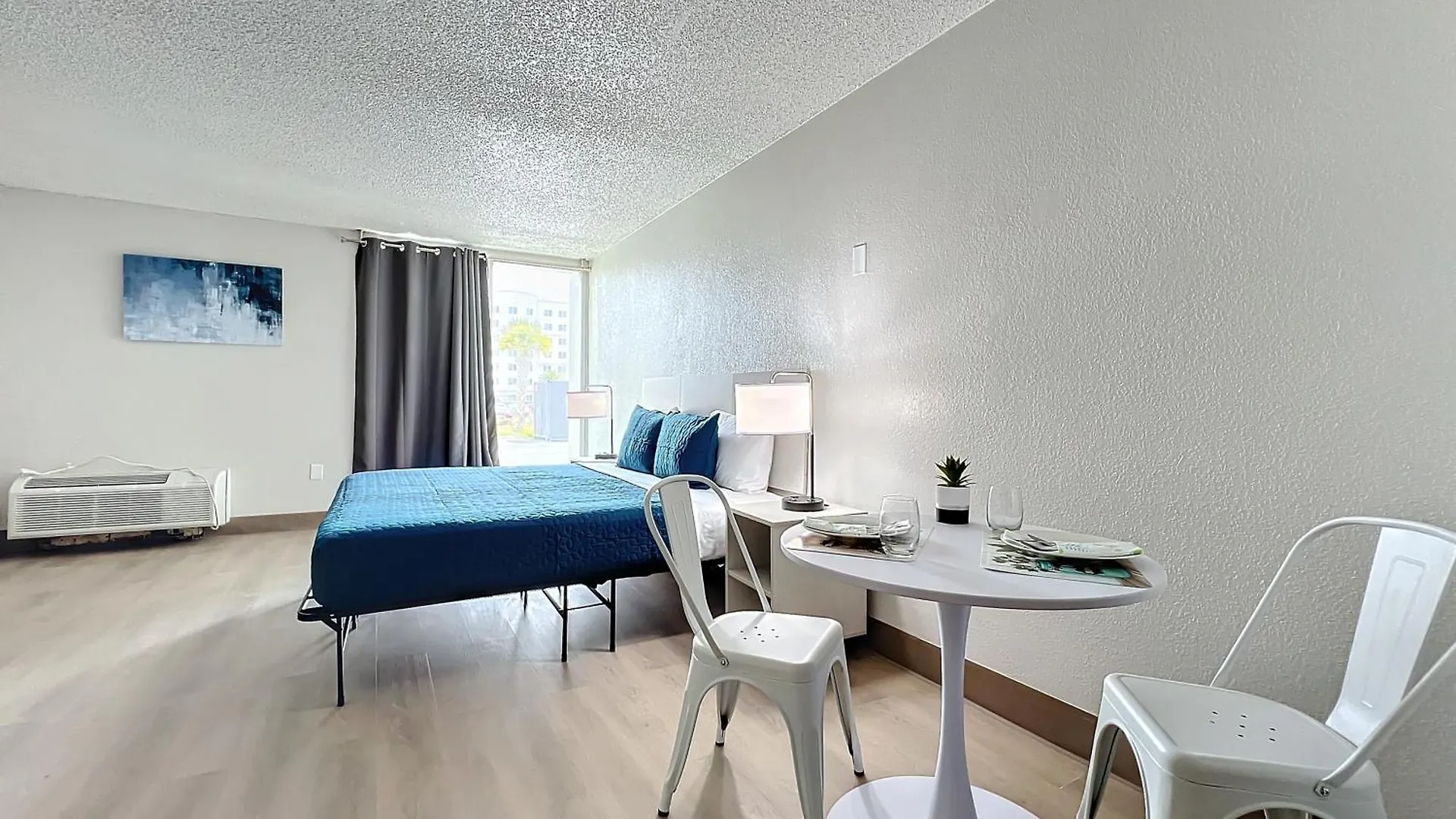 Stayable East فندق 2*