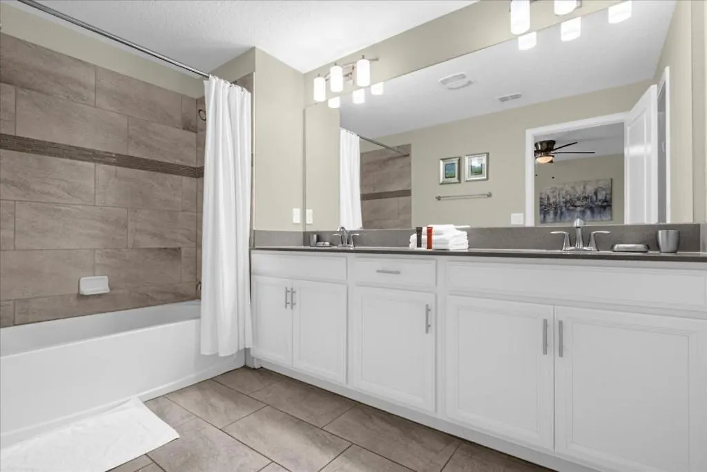 度假居 5 Bedroom- 5 Bathroom Storey 4901 Wa