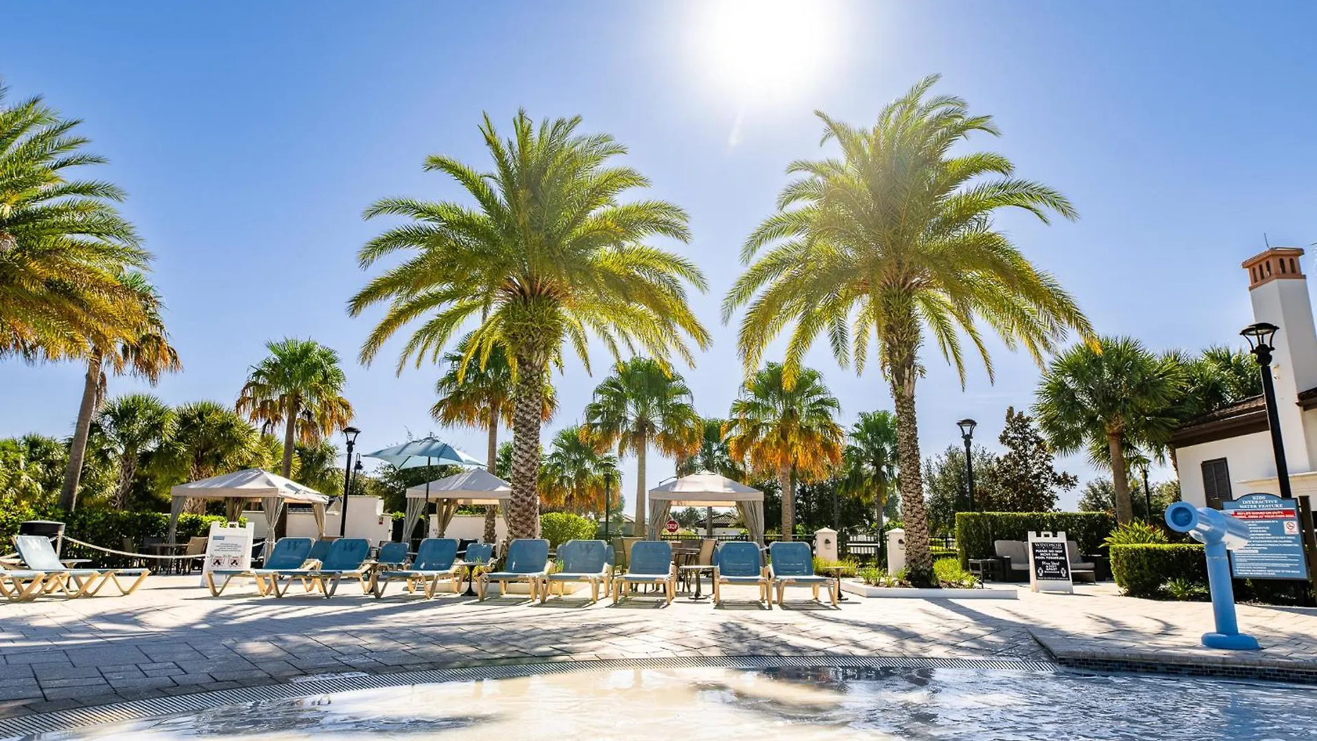 New Upscale 8br Retreat With Private Pool, & Amenities - 7 Mi To Disney! Holiday home *