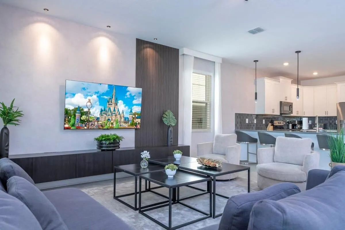 Gorgeous 9bd With Pool And Gameroom At Champions Gate 9088 Holiday home
