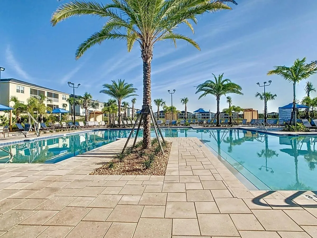 度假居 Beautiful 2br With Waterpark & Private Game
