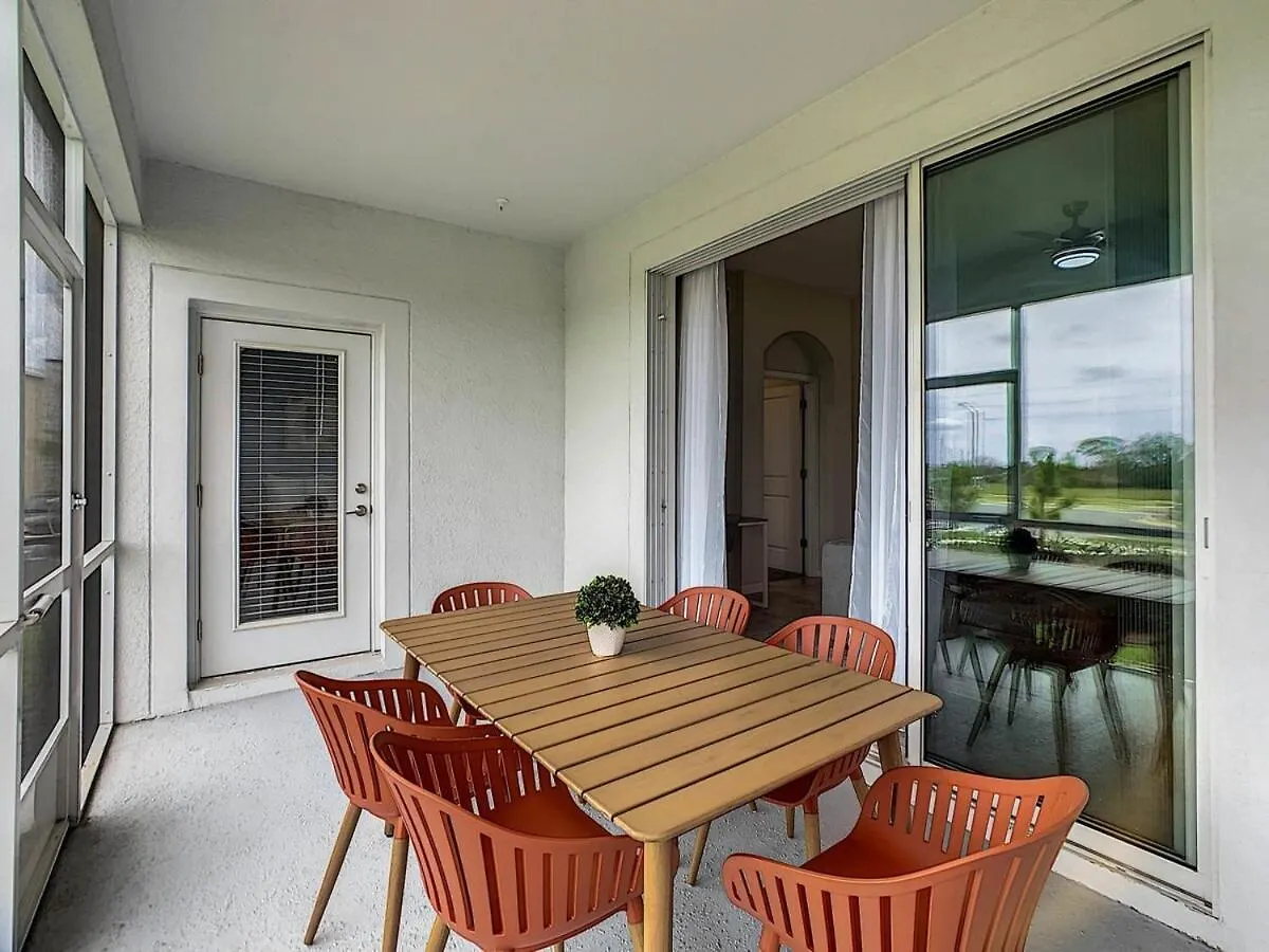 Beautiful 2br With Waterpark & Private Game 度假居