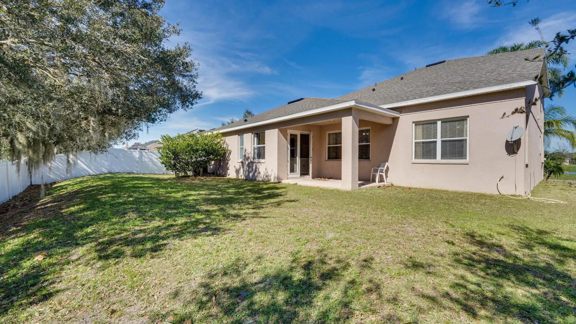 Ferienhaus Elegant And Spacious Vacation Home! *